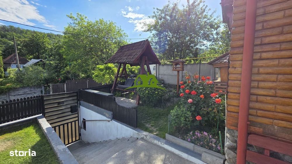 Casa P+M cu 4 camere  si 485 mp teren pe Dealul Malului, Rm Valcea