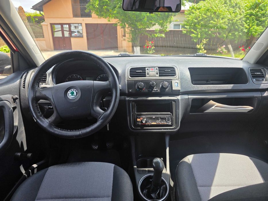 Skoda Fabia-  facelift 2009 -Provenienta Porsche RO  de catre Prim Proprietar!150000km-Pret 1650E