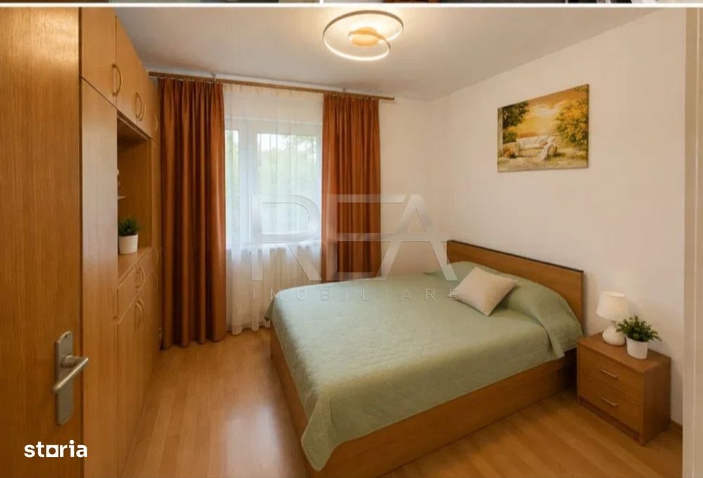 4 camere decomandat Aleea Covasna Sector 4 | 2 parcari | Etaj 3/4