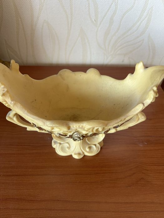 Ваза декоративная