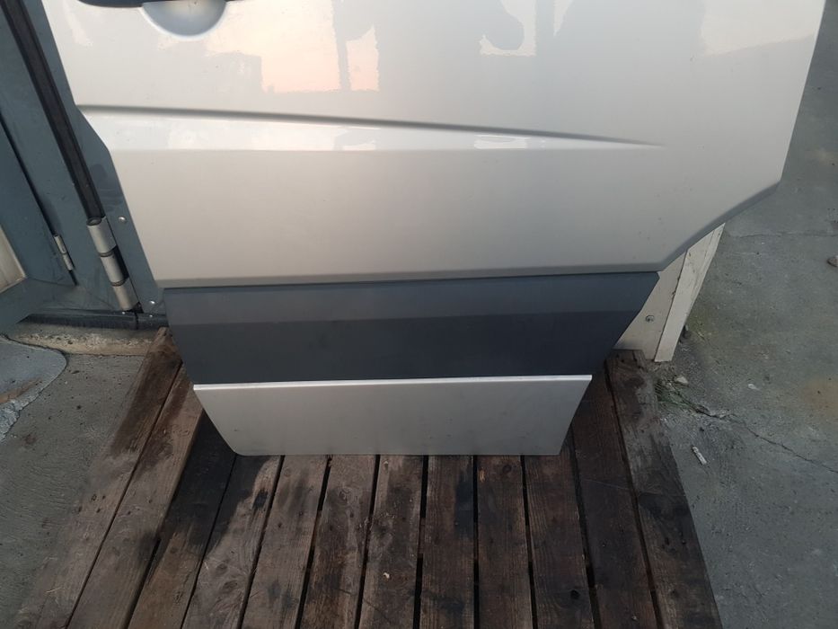 Usa dreapta  fata mercedes sprinter w906 2016 pe original