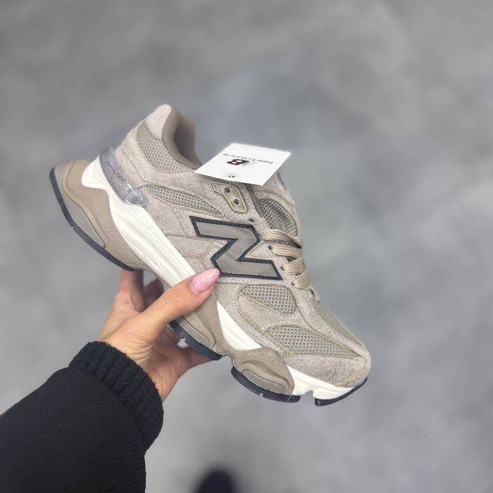 Adidasi New Balance 9060  calitate premium