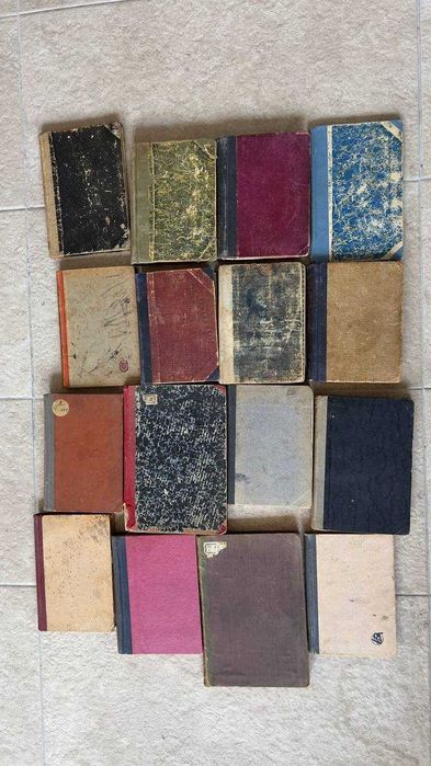 Стари и антикварни книги, продавам и всички заедно