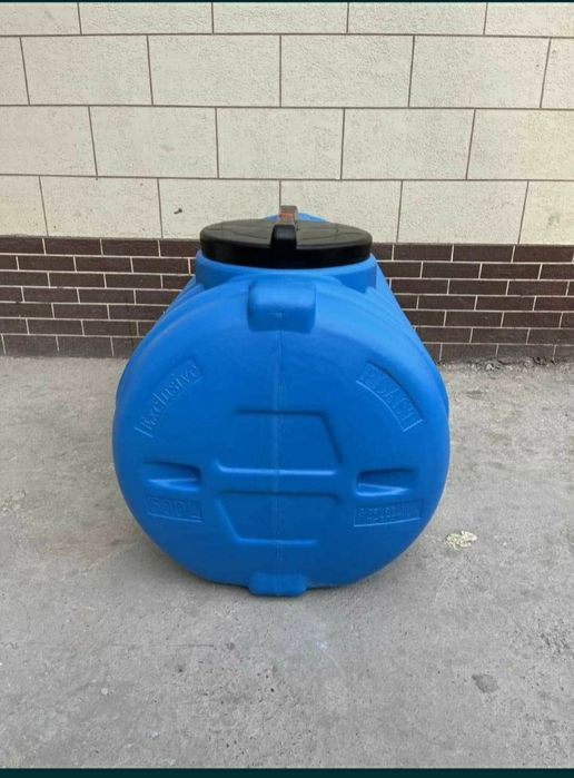 Продаем бочки, (бочка 500 литров) пластиковые, произво