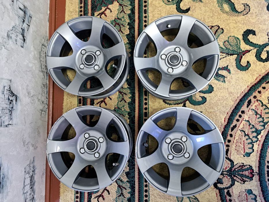 Продаются легкосплавные диски черепаха R 13!