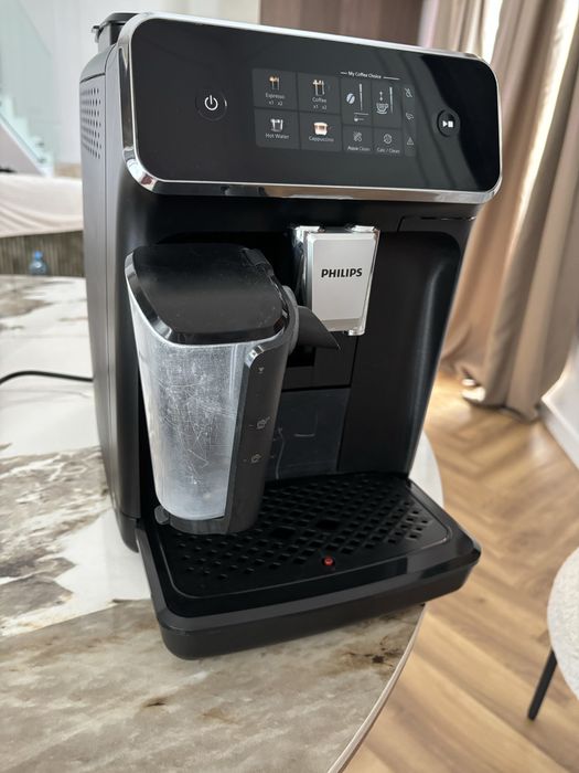 Espressor automat PHILIPS Seria 2300 EP2330/10, 1.8l, 1500W, 15 bar, negru