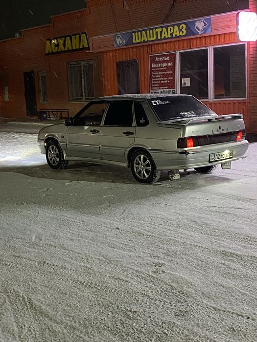 Продам машину 2115