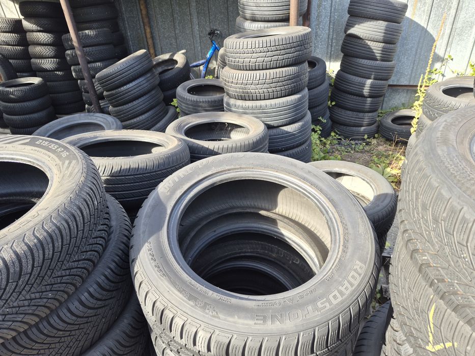4бр. 225 55 16 Roadstone зимни.