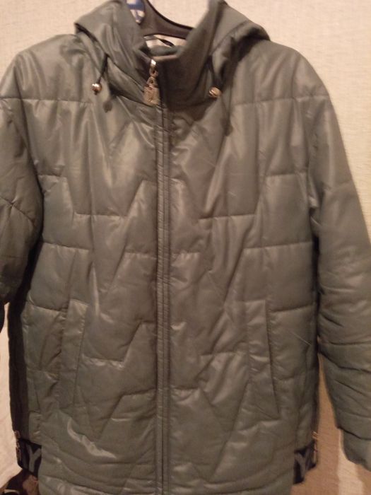 Куртка демесизонная женская