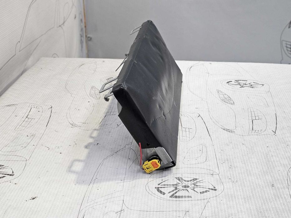 Airbag genunchi sofer Audi A3 8V 2015 1.6 TDI Cod OEM: 8V2880841C (5F3)