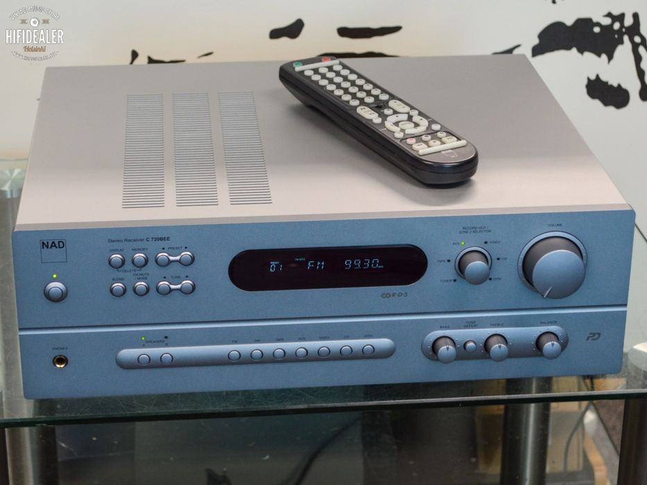Amplituner / Receiver Stereo NAD C720 BEE, ieșire subwoofer, telecomanda