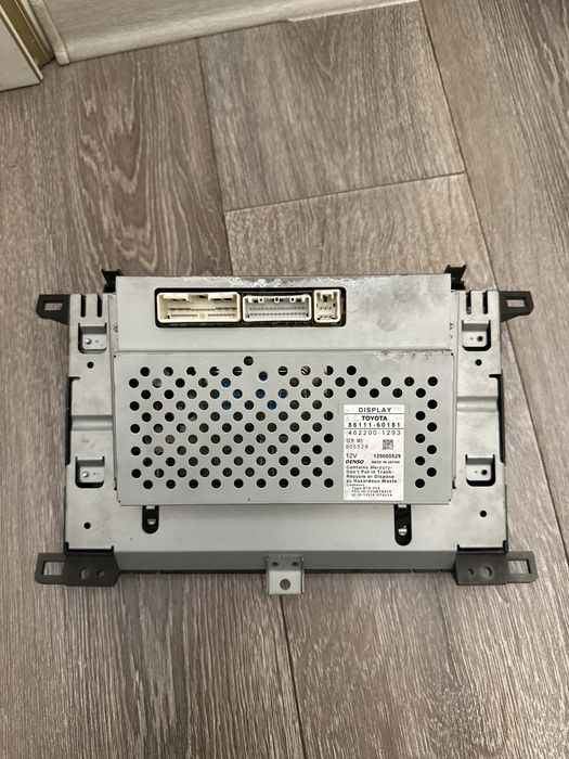 Дисплей от lx470 рестайлинг