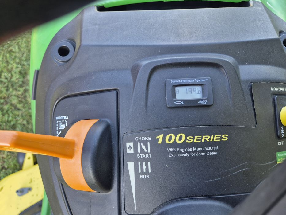 John Deere 26 CP Tractoras de tuns iarba gazon Import USA