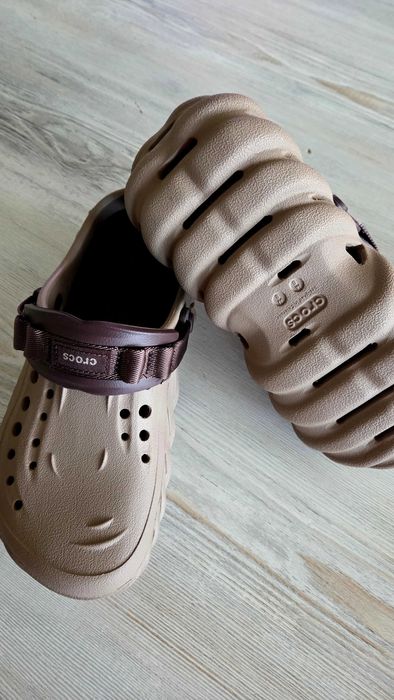 Чехли     crocs