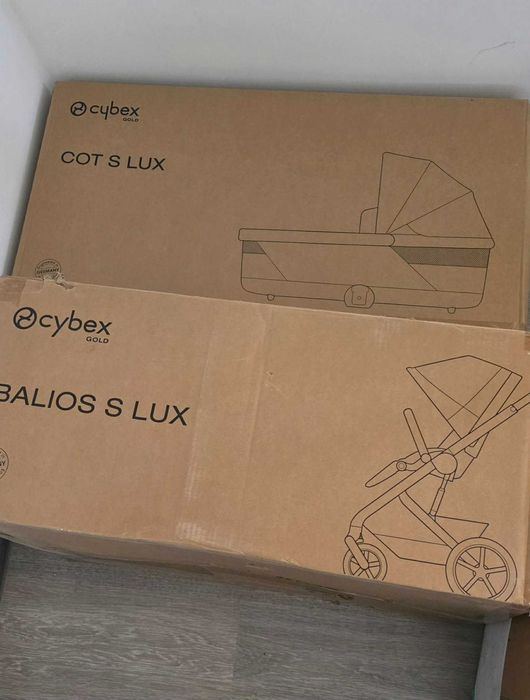 Детцка количка cybex gold balios s lux moon black