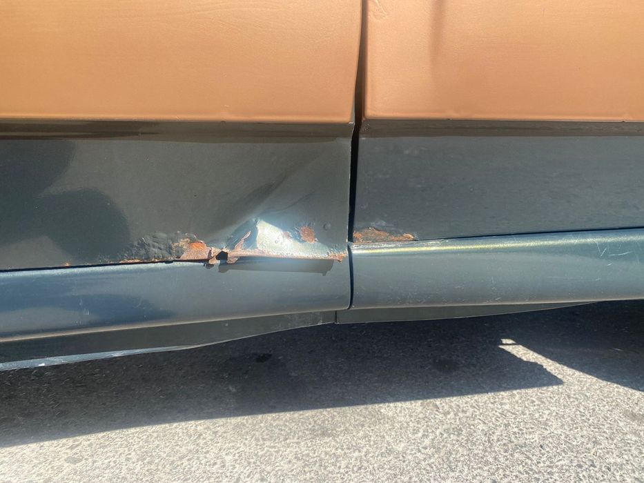 машина срочно сатылады