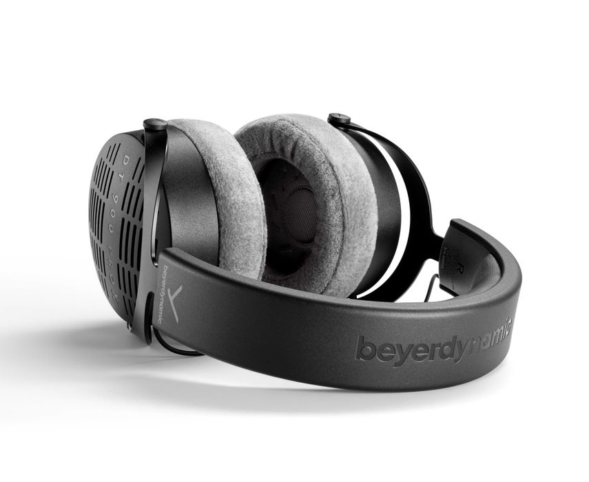 Наушники Beyerdynamic DT 900 PRO X черный