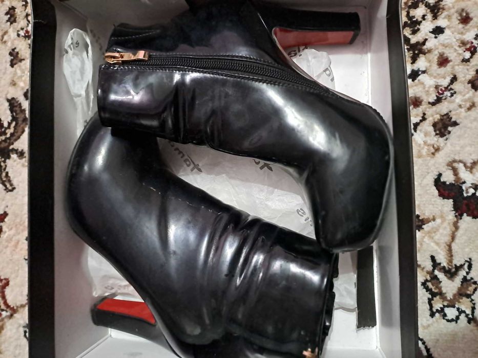 Женская обувь б.у