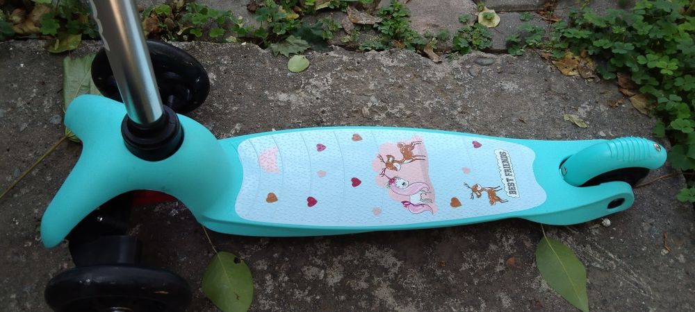 Самокат детский 4-7лет