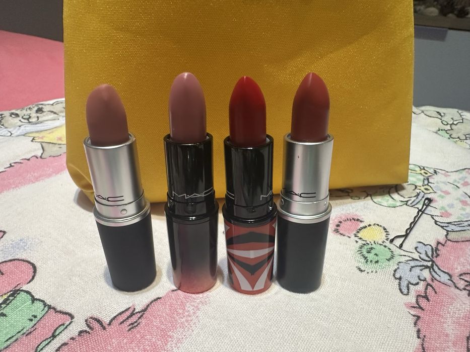 Козметика Mac, Sephora, Nars, Becca