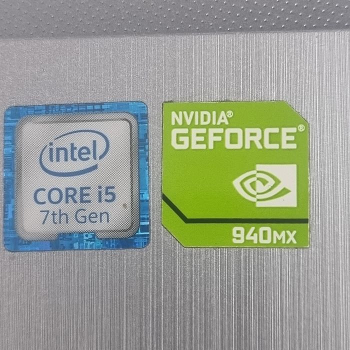 Asus I5-7200U, 16Gb Ram