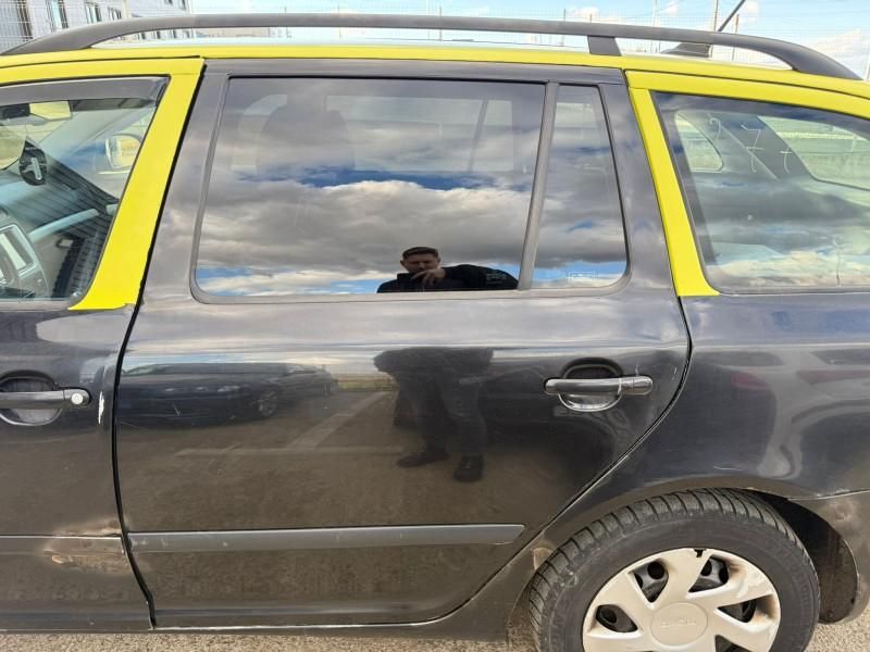 Portiera Usa spate stanga Skoda Octavia 2 facelift