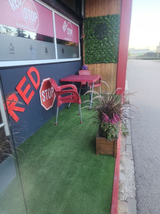 Продава се заведение за бързо хранене