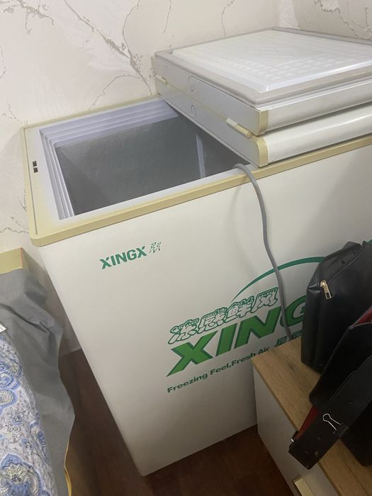 Продам морозильную камеру