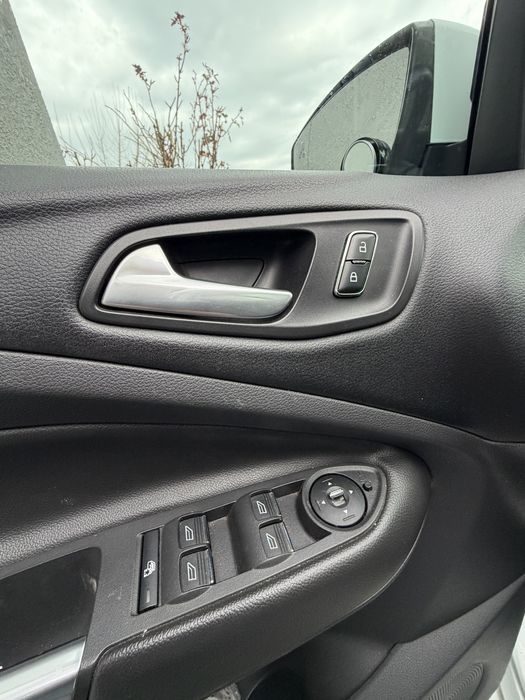 Ford Kuga ST line