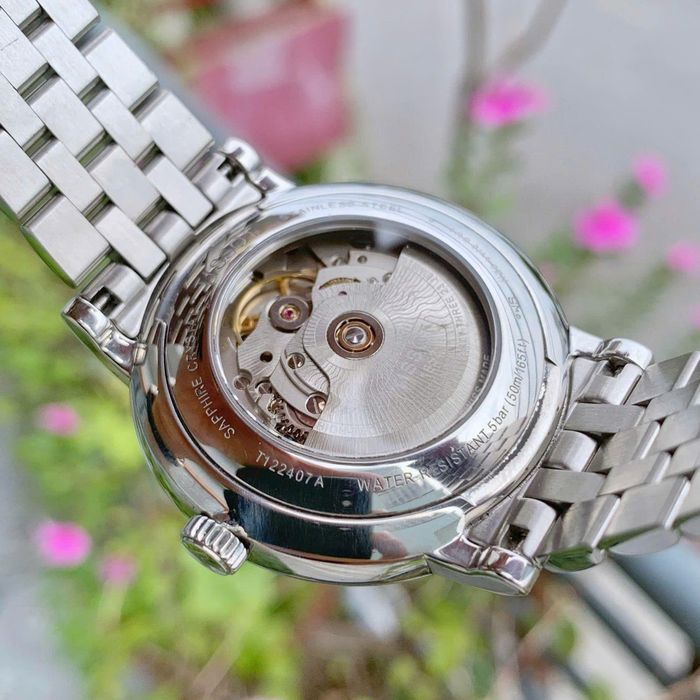 Швейцарские часы Tissot Carson, механика