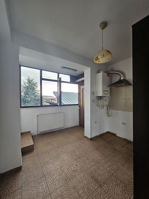 2 CAMERE + Loc Parcare - 2014 - Popesti Leordeni