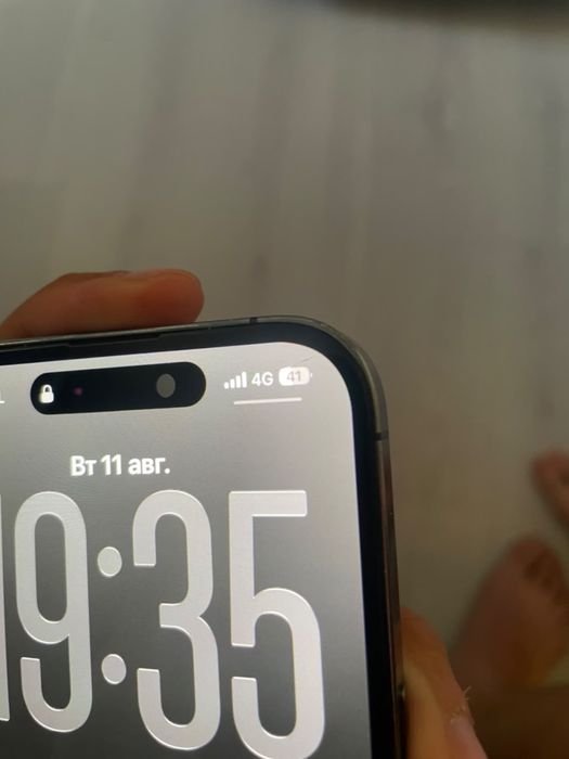Продам айфон 14 про