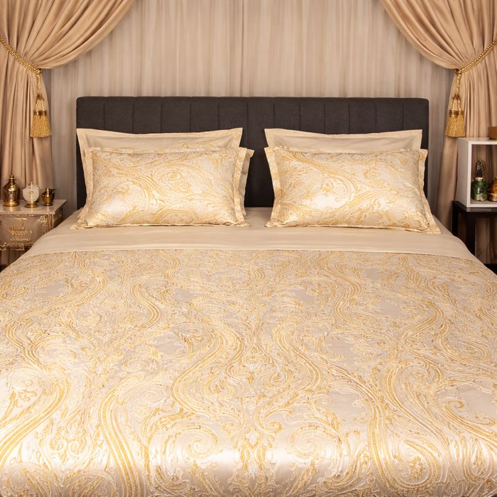 Lenjerie Pat OpulentYellow Brodata