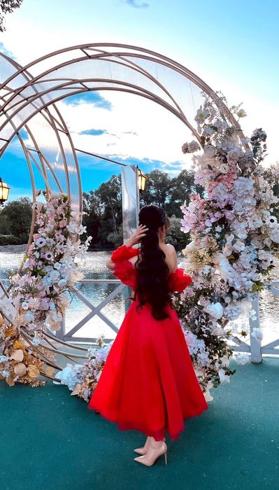 Вечернее платье в идеальном состоянии