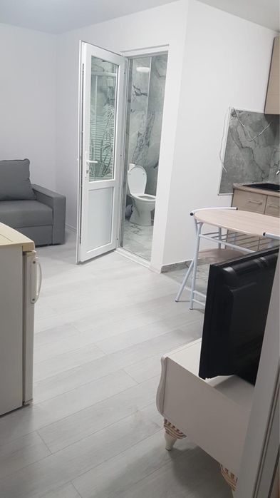 Particular,Ofer spre inchiriere garsoniera la casa