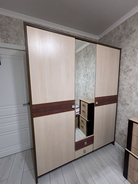 Спальный гарнитур