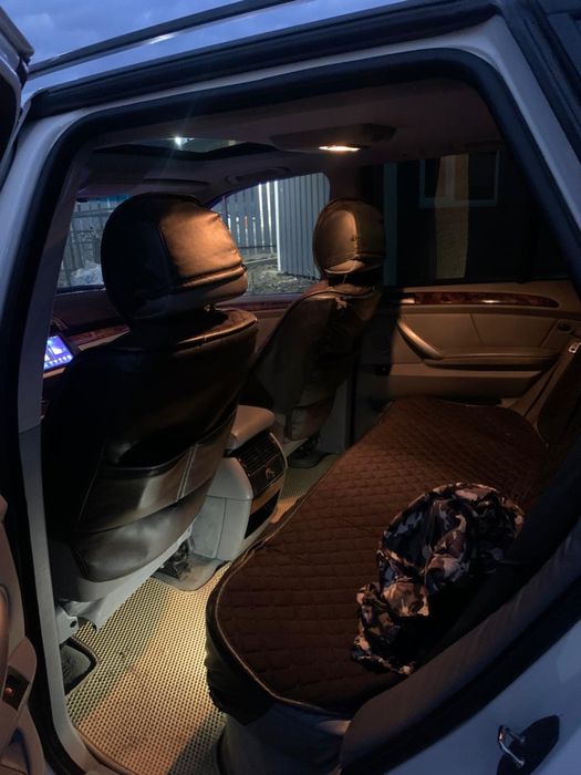 Продам BMW X5 E53 2003год