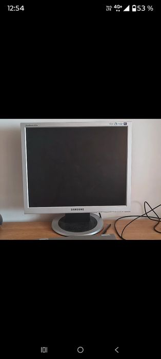 Monitor LCD Samsung SyncMaster stare impecabilă