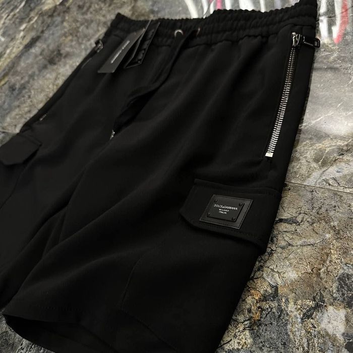 Къси панталони различни модели