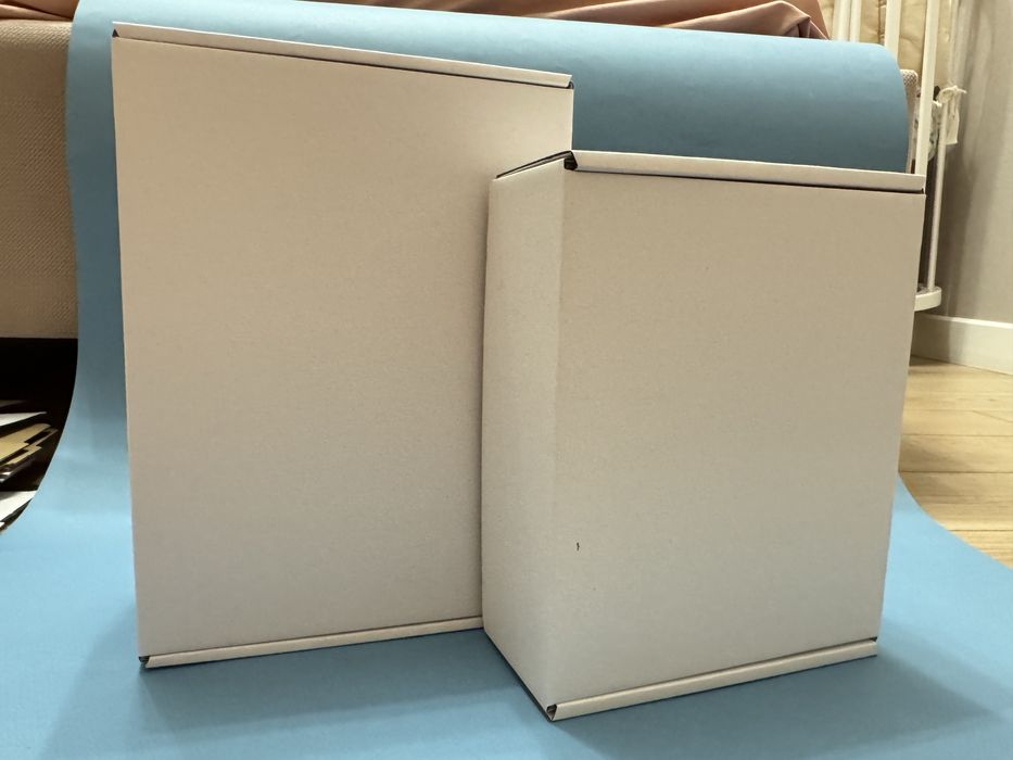 Коробки для подарков / подарочные боксы