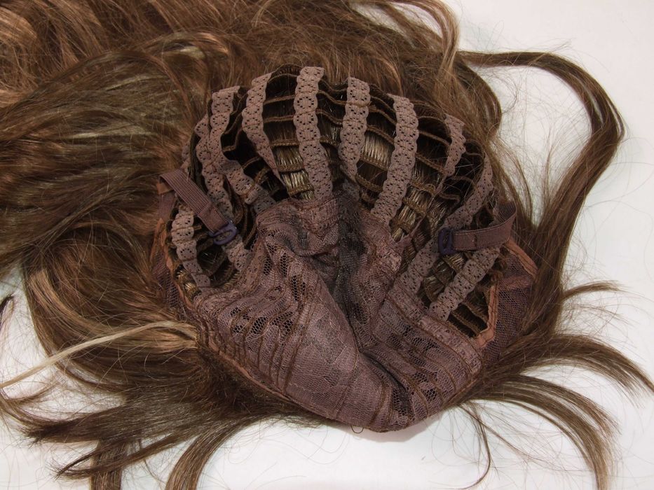 Peruca par lung saten-auriu ca si natural, Made in England, NOUA