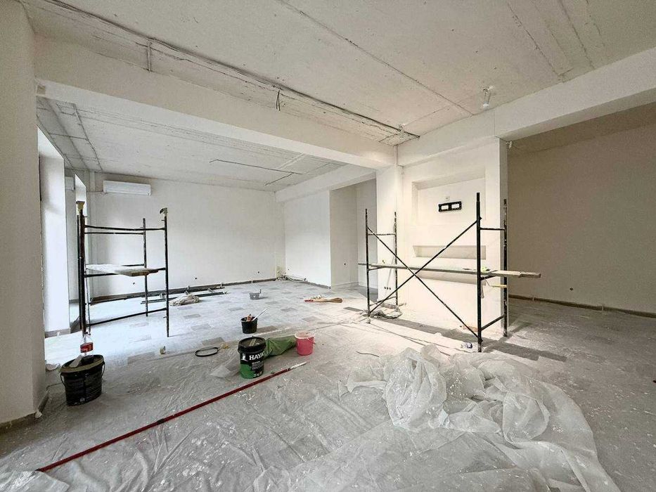 Продаётся помещение под любой бизнес в центре города - на Чехова, Bon!