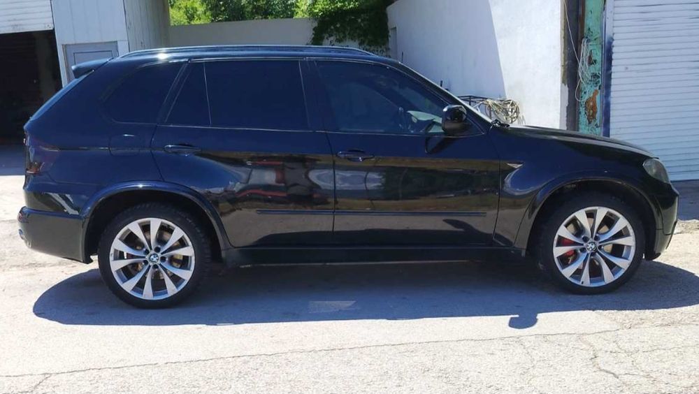 BMW  X5   3.5d  286k.c.