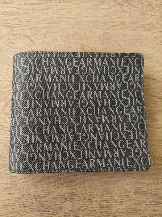 Armani Exchange портфейл