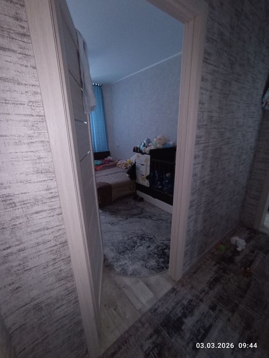 Продам 2х кв 6мкр 87дом