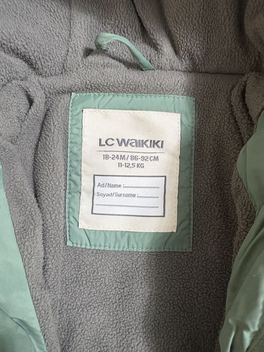 Продам комбинезон, в подарок куртка