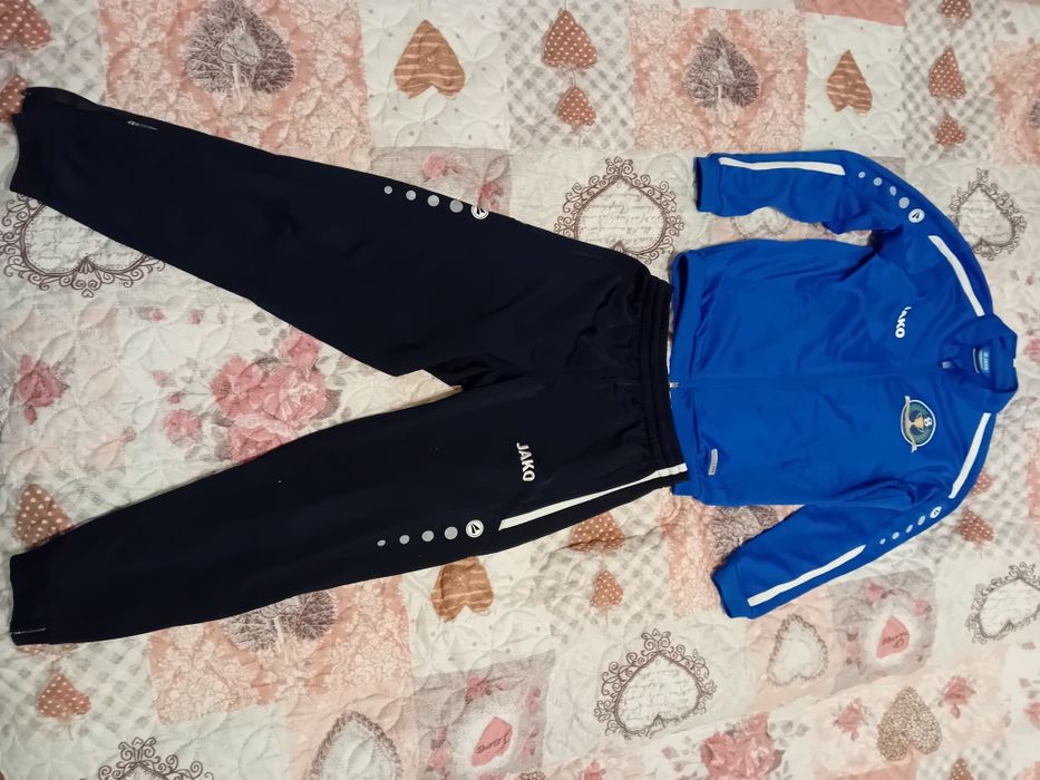 Детски футболен екип номер 128