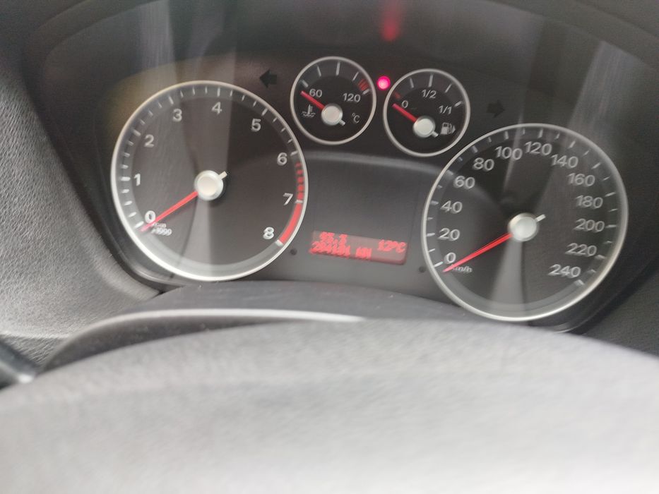Ford focus 2007 1.6 benzina