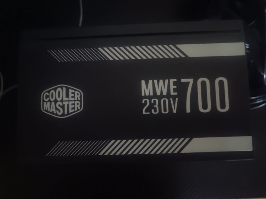 Блок питания Cooler Master MWE 700 White 230V V2 (700W, 80 PLUS White,