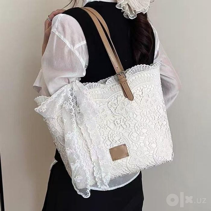 Продам женскую сумочку
